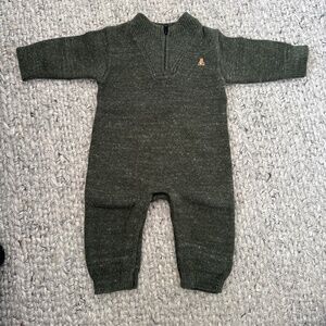 Baby Boy Long Sleeve Onsie (size 3-6m)